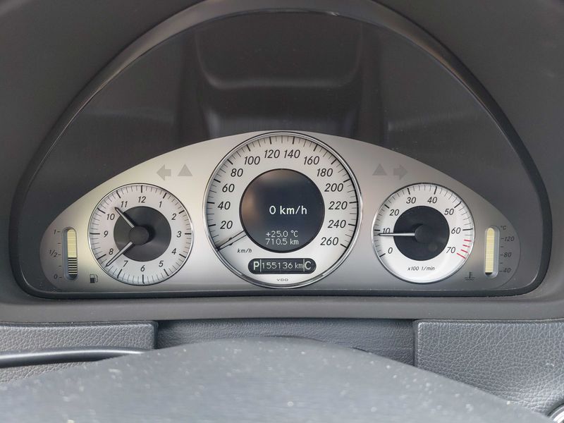 Mercedes-Benz CLK-Klasse CLK 200 Kompressor Avantgarde — zdjęcie 12