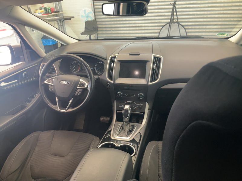 Ford S-Max 2.0 TDCi Trend — zdjęcie 12