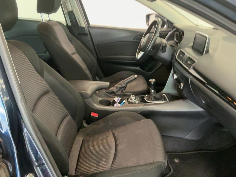 Mazda 3 1.5 Prime-Line — zdjęcie 11