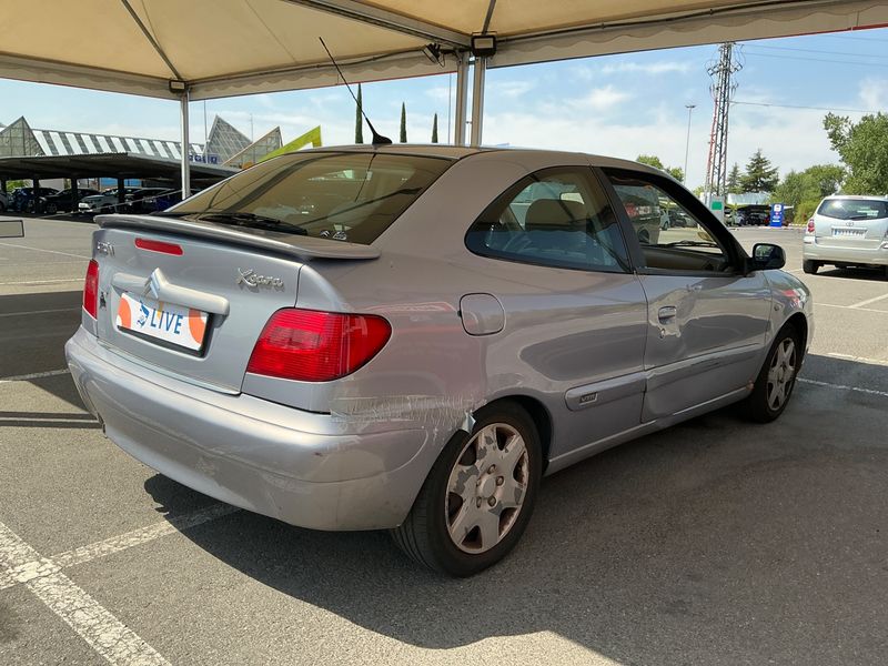 Citroen Xsara 1.6 Premier — zdjęcie 2