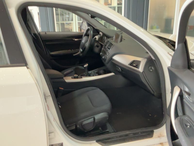 BMW 1er 116i 2014 – снимка 17