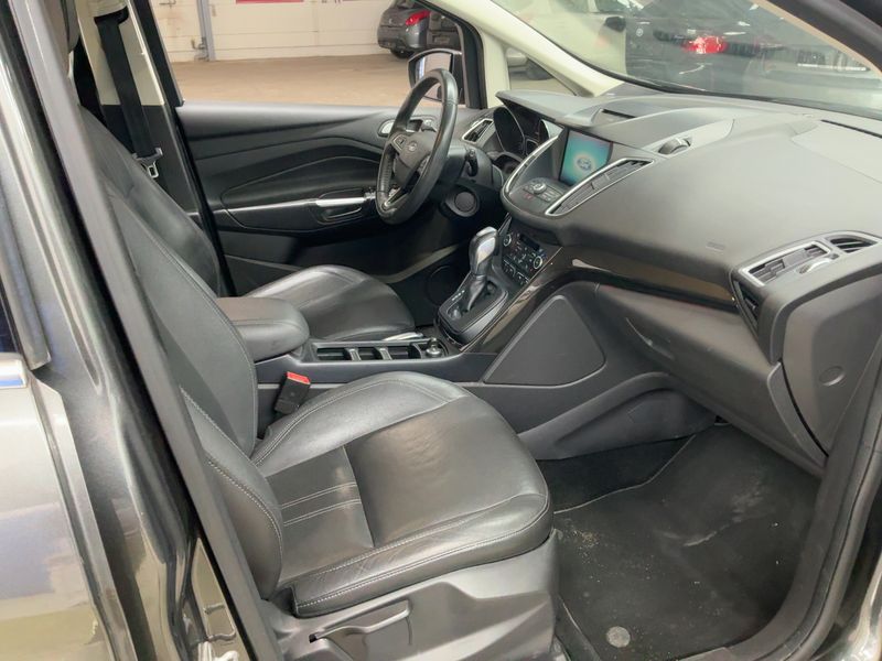 Ford Grand C-Max 2.0 TDCi Titanium — zdjęcie 11