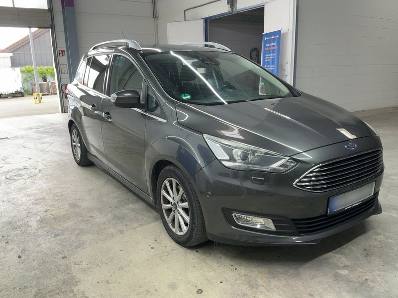 Ford Grand C-Max 2.0 TDCi Titanium — zdjęcie 8