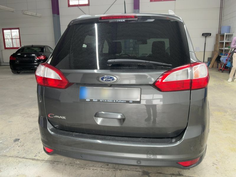 Ford Grand C-Max 2.0 TDCi Titanium — zdjęcie 5