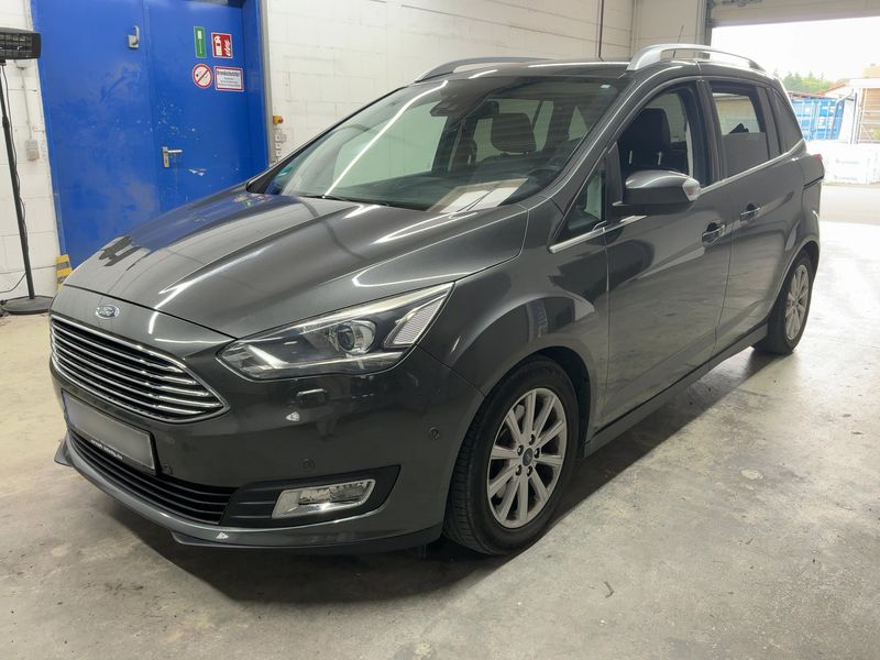 Ford Grand C-Max 2.0 TDCi Titanium — zdjęcie 1
