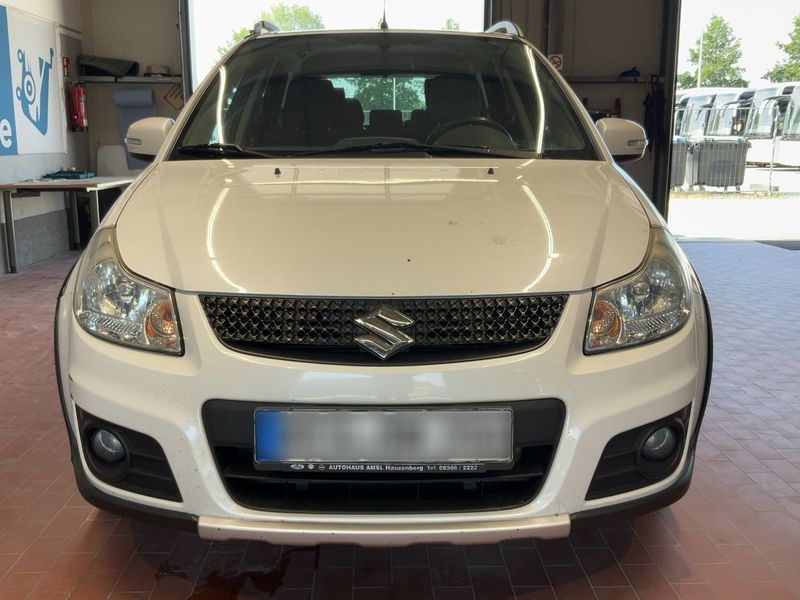 Suzuki SX4 1.6 Limited 4x4 — zdjęcie 9