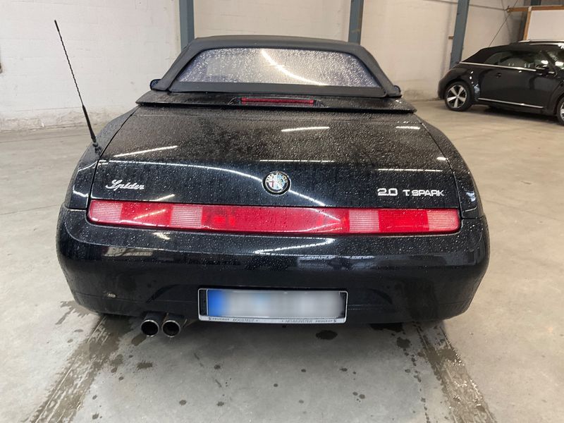 Alfa Romeo Alfa Spider 2.0 T.Spark L — zdjęcie 5