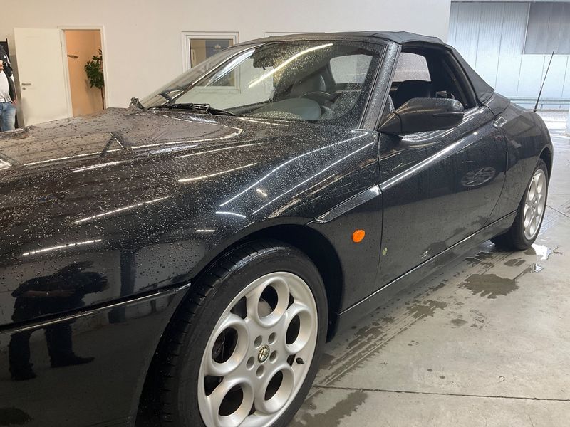 Alfa Romeo Alfa Spider 2.0 T.Spark L — zdjęcie 2
