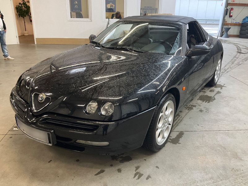 Alfa Romeo Alfa Spider 2.0 T.Spark L