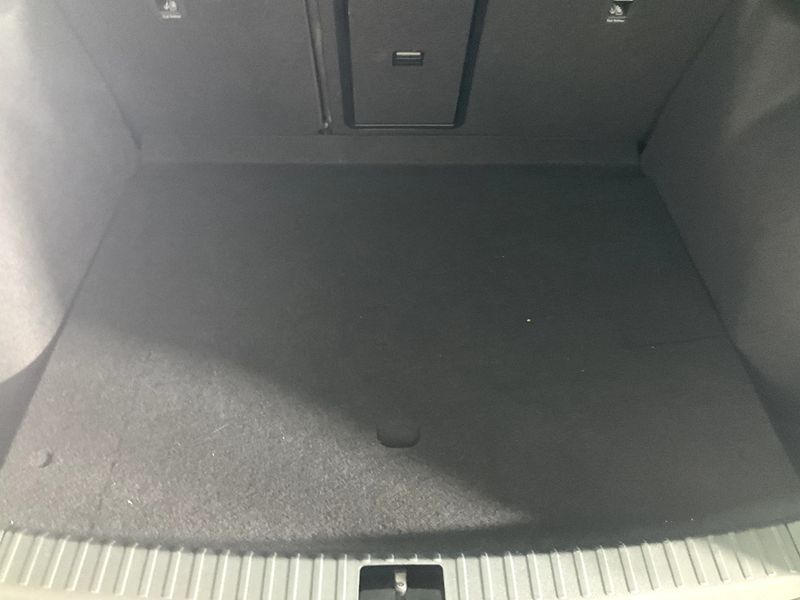 Cupra Ateca 2.0 TSI 4Drive 2025 – снимка 31