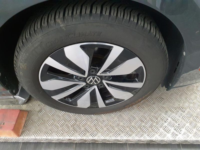 Volkswagen Golf VIII 1.0 TSI Move — zdjęcie 24