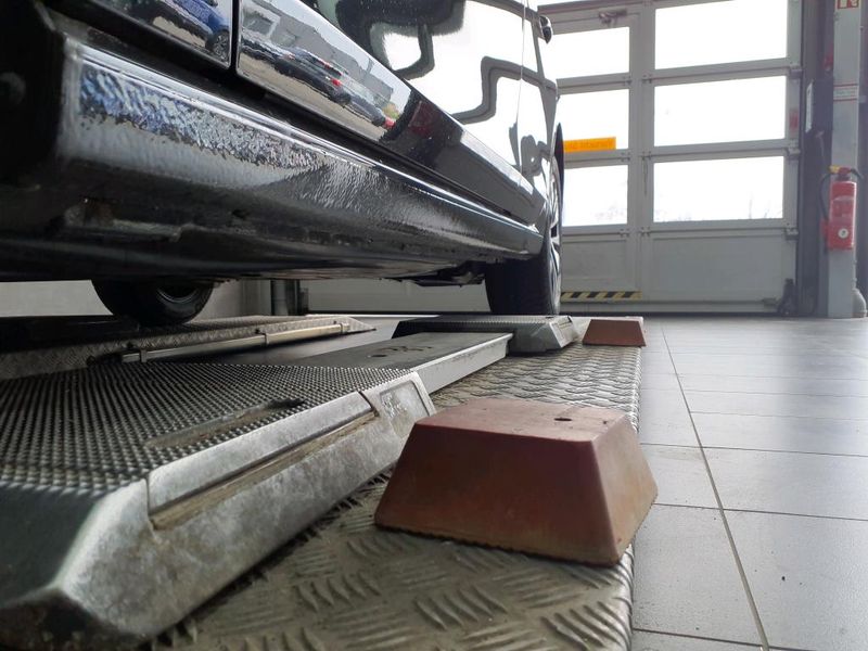 Volkswagen Golf VIII 1.0 TSI Move — zdjęcie 21