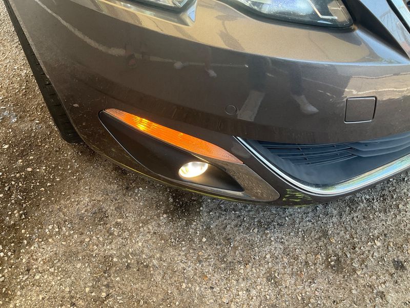Peugeot 308 1.6 e-HDi Allure 2014 – снимка 33