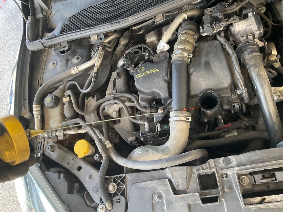 Renault Megane 2015 — photo 25