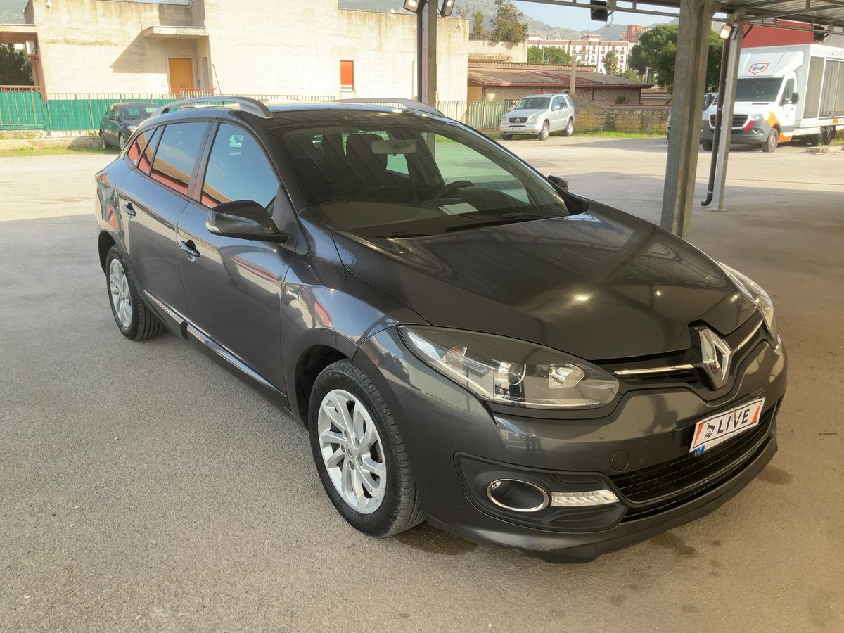 Renault Megane 2015 — photo 13