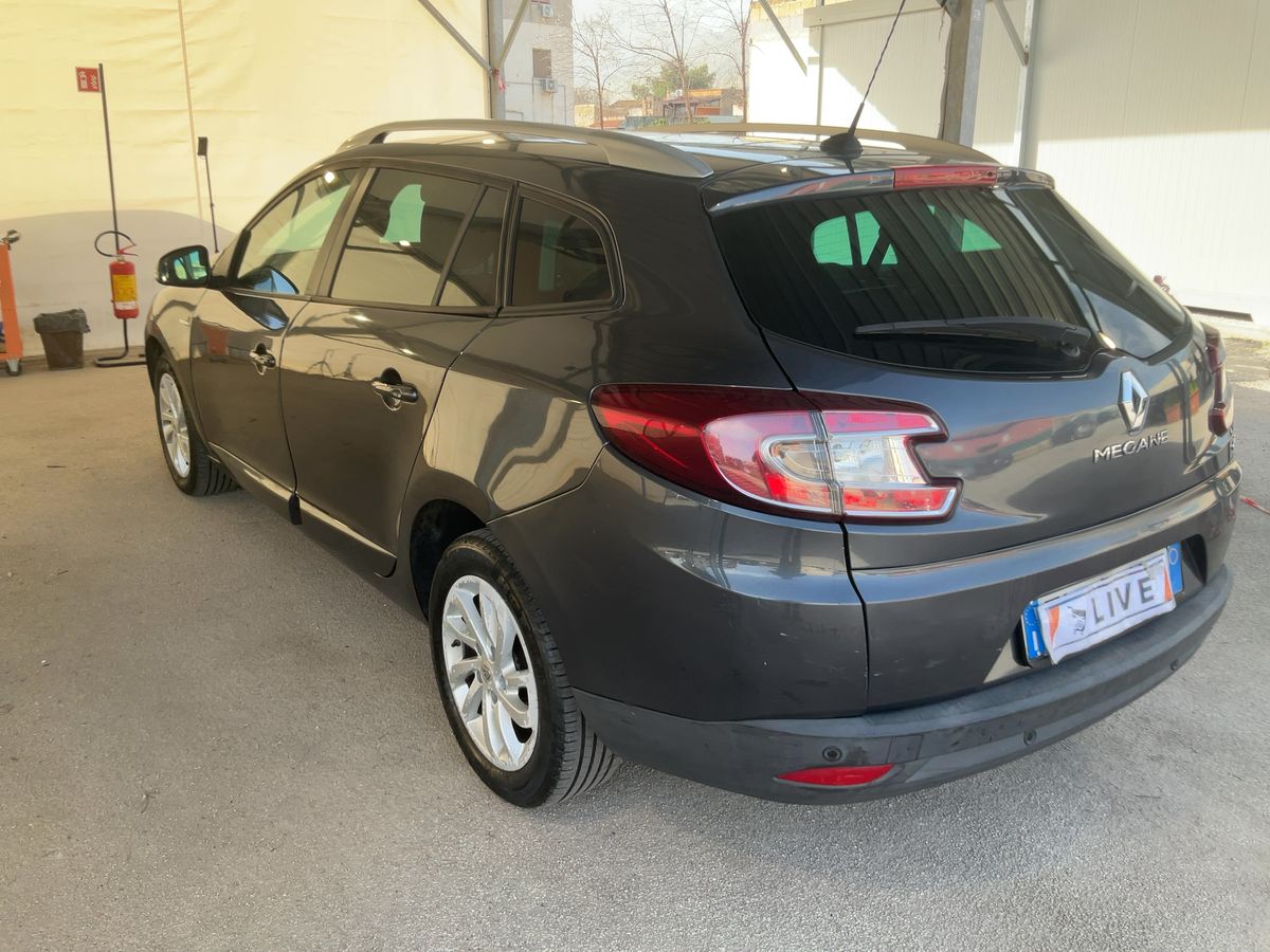 Renault Megane 2015 — photo 7