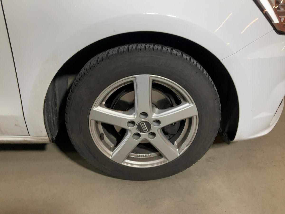 Audi A1 2017 — photo 12