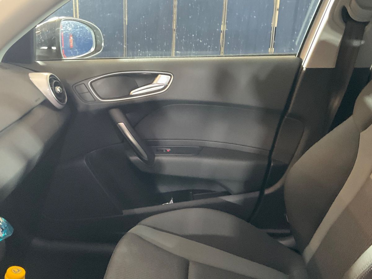 Audi A1 2017 — photo 31