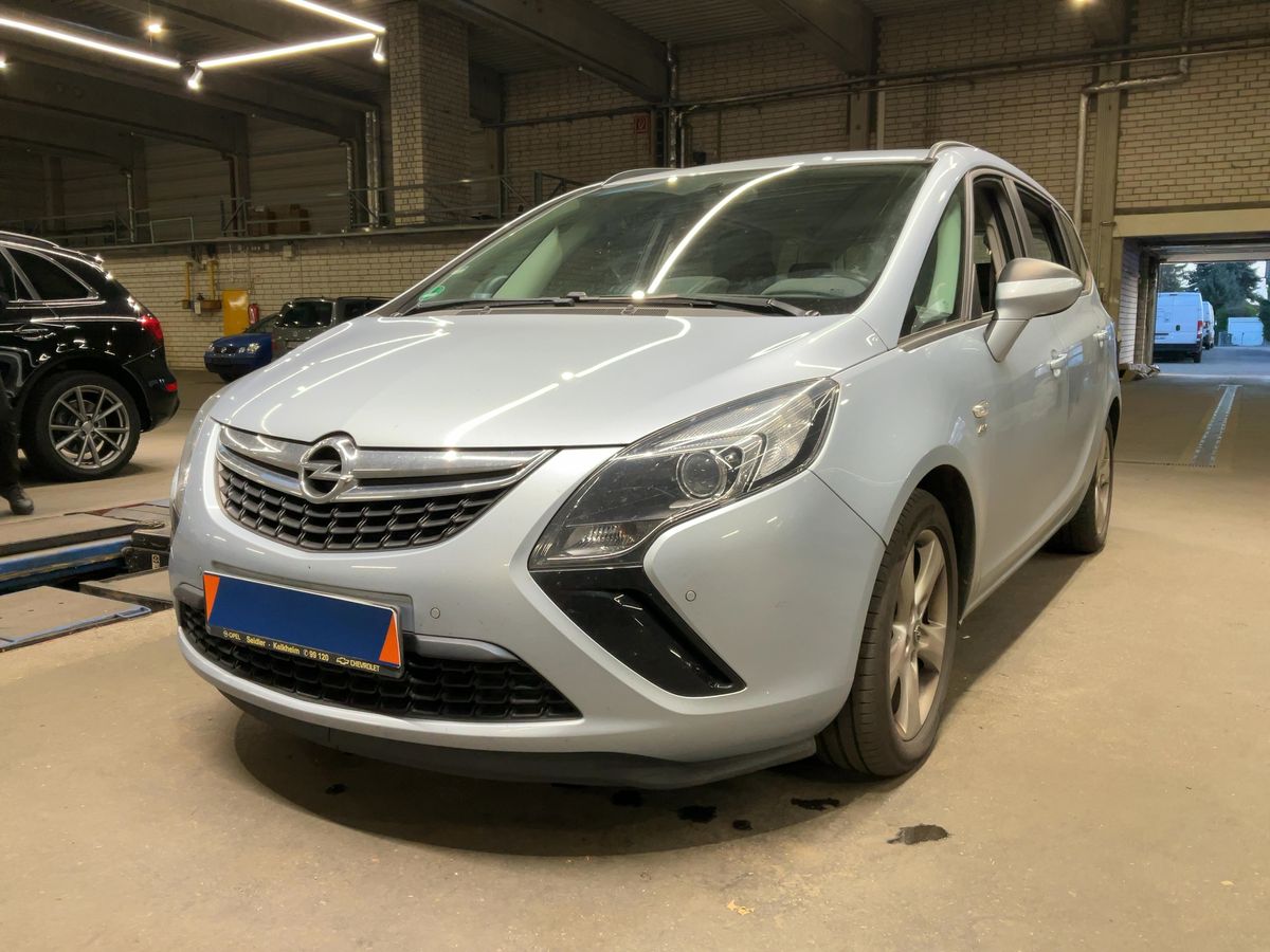 Opel Zafira Tourer 1.4 Turbo Active