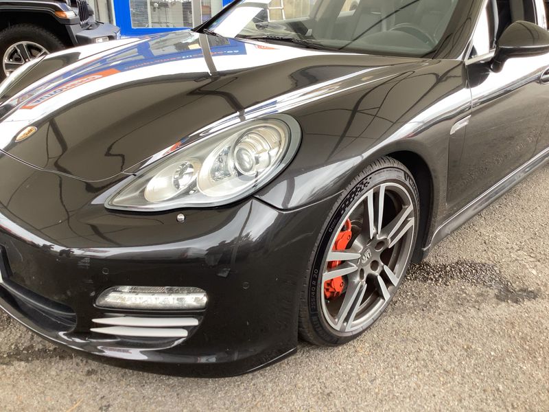 Porsche Panamera 4S — zdjęcie 2