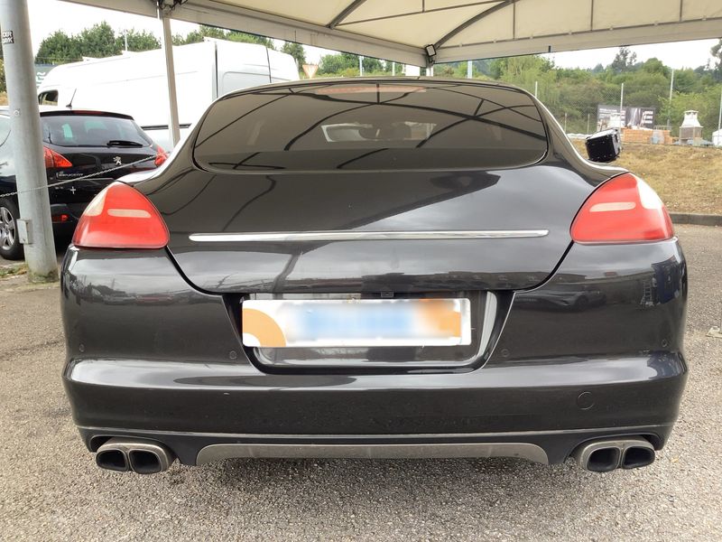 Porsche Panamera 4S — zdjęcie 5