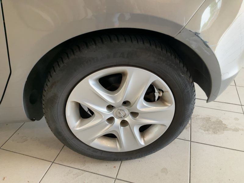 Opel Meriva 1.4 Design Edition 2011 – снимка 5