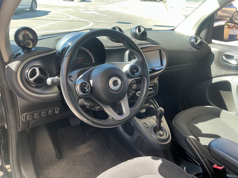 Smart fortwo electric drive 60 kW passion — zdjęcie 12