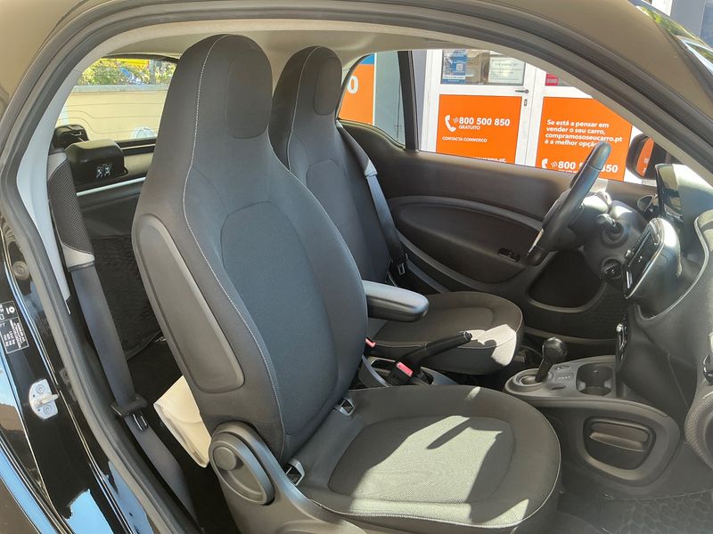 Smart fortwo electric drive 60 kW passion — zdjęcie 11