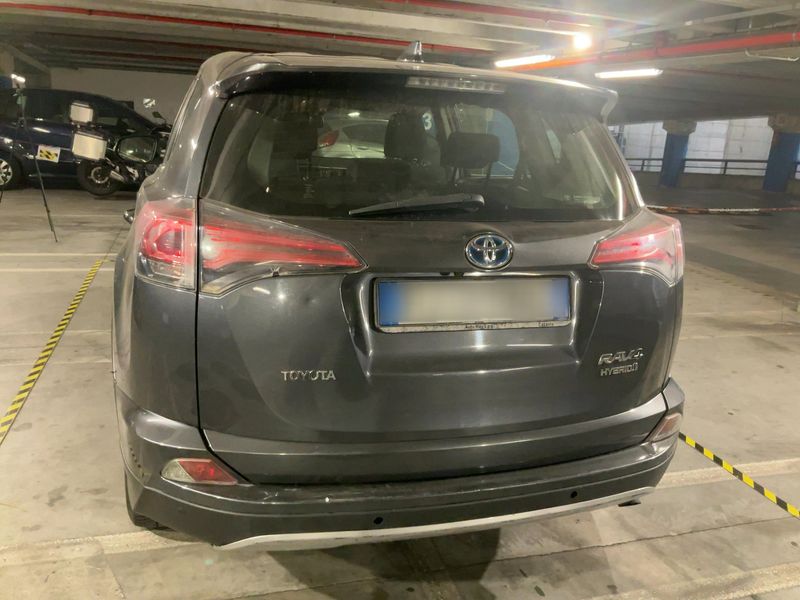 Toyota RAV 4 2.5 Hybrid Active — zdjęcie 5