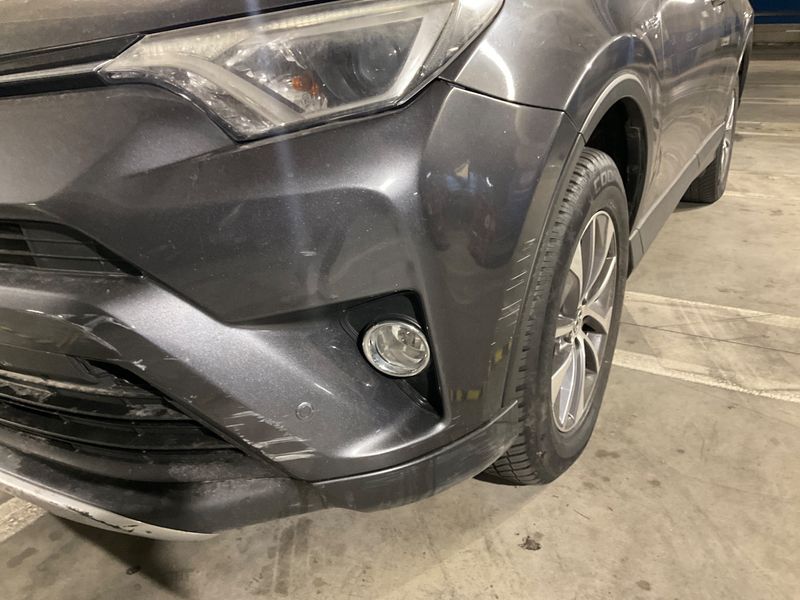 Toyota RAV 4 2.5 Hybrid Active 2017 – снимка 33