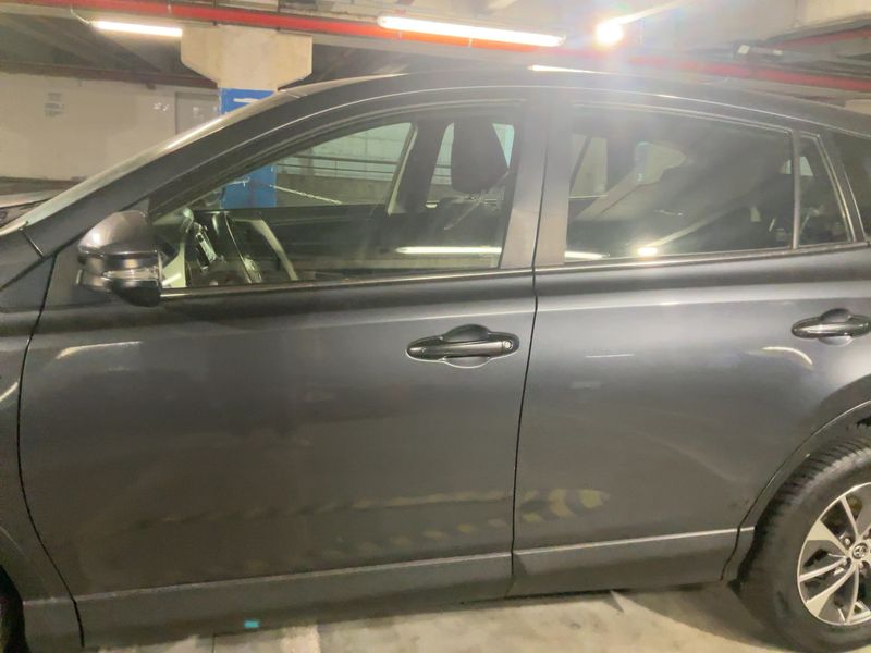 Toyota RAV 4 2.5 Hybrid Active — zdjęcie 4