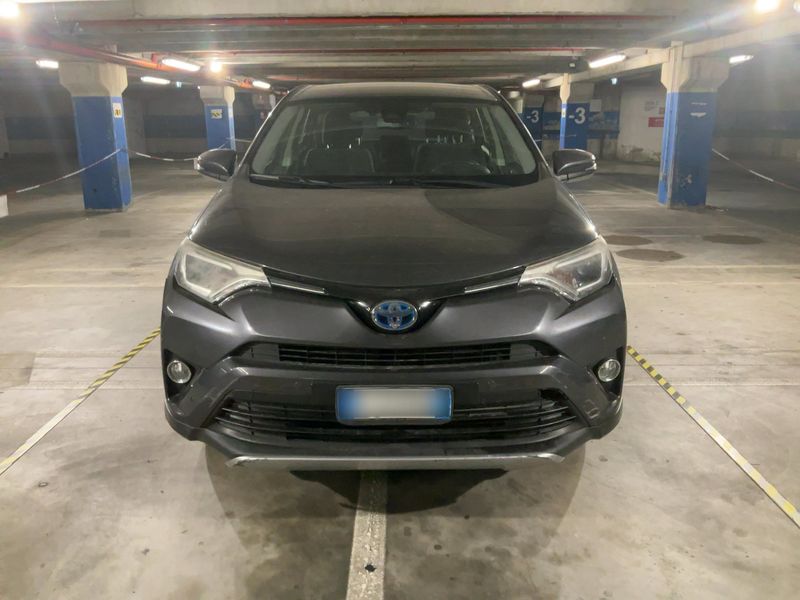 Toyota RAV 4 2.5 Hybrid Active — zdjęcie 9