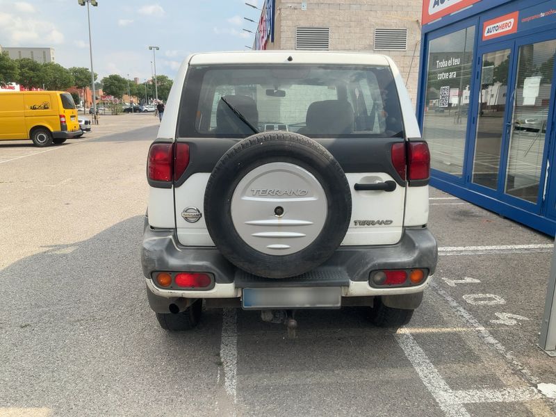 Nissan Terrano 2.7 Turbodiesel Elegance — zdjęcie 5