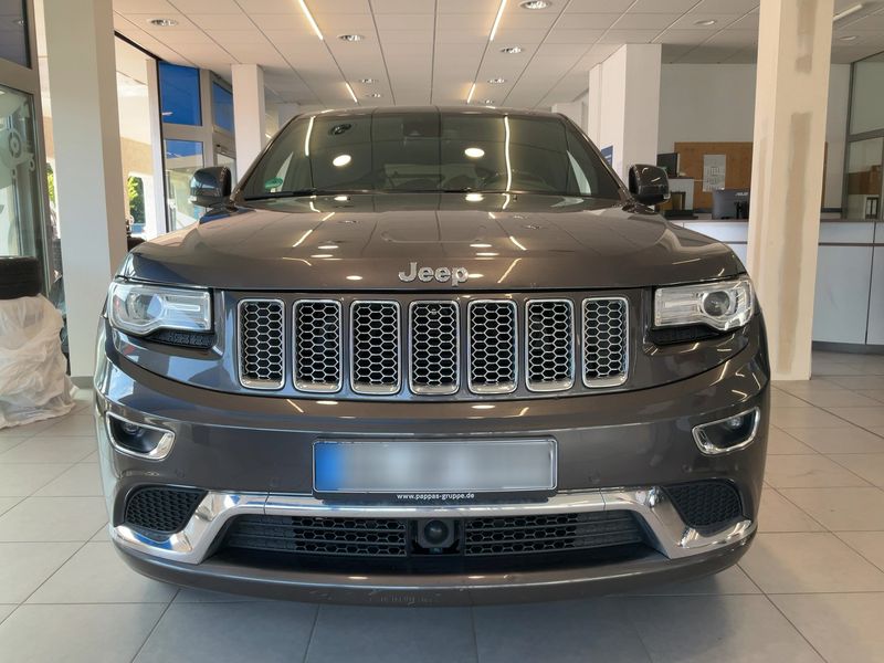 Jeep Grand Cherokee 3.0 CRD Summit — zdjęcie 9
