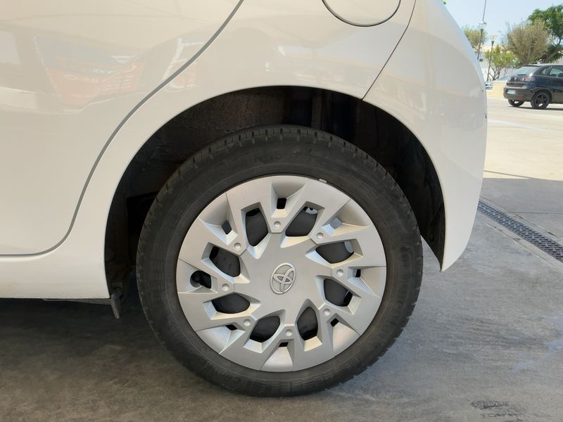 Toyota Aygo 1.0 VVT-i X-Play 2021 – снимка 5