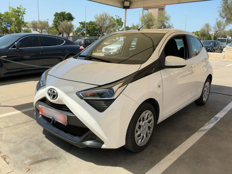 Toyota Aygo 1.0 VVT-i X-Play