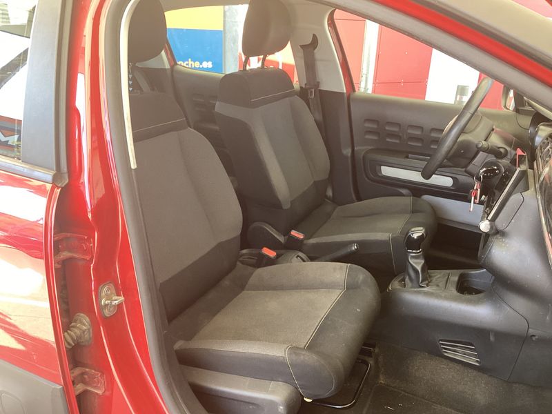 Citroen C3 1.2 PureTech Feel — zdjęcie 3
