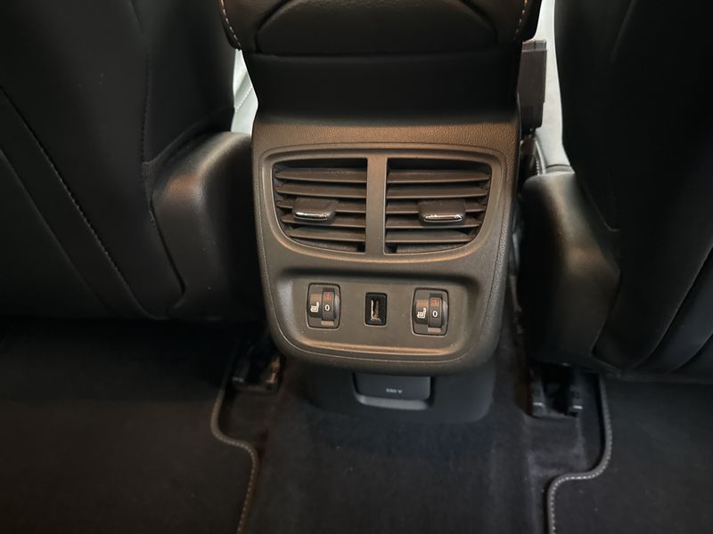 Opel Grandland X 2.0 CDTI Business INNOVATION — zdjęcie 18