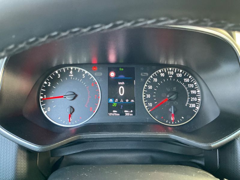 Renault Clio 1.0 TCe Business 2019 – снимка 18