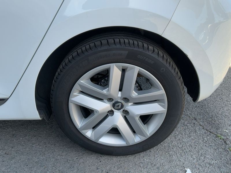 Renault Clio 1.0 TCe Business 2019 – снимка 5