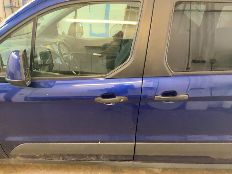 Ford Grand Tourneo Connect 1.5 TDCi Trend — zdjęcie 4