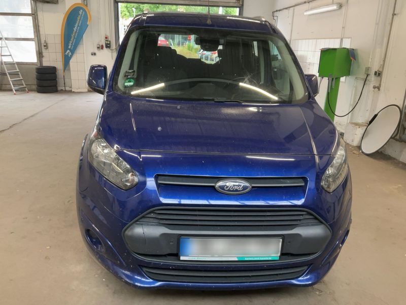 Ford Grand Tourneo Connect 1.5 TDCi Trend — zdjęcie 9