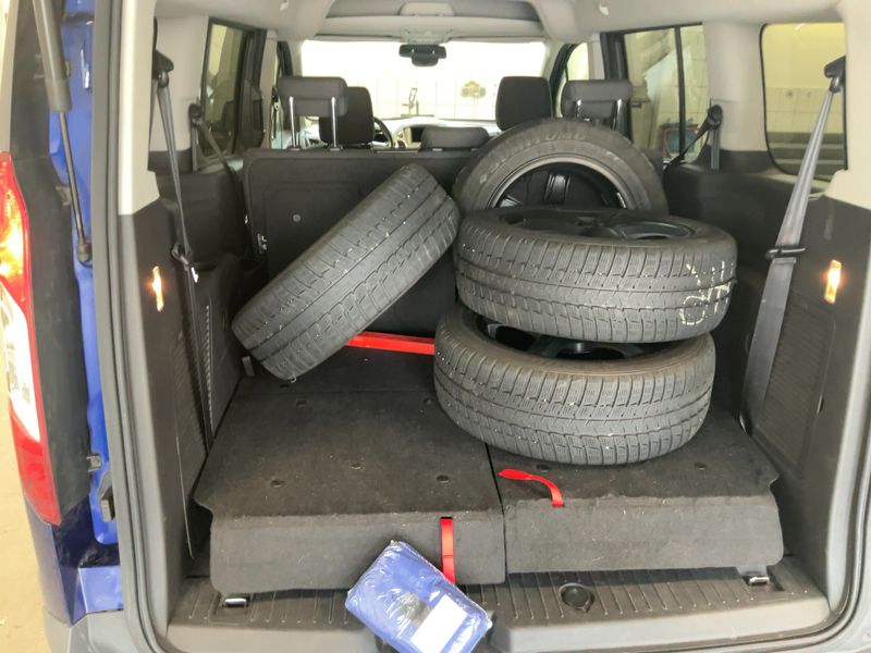 Ford Grand Tourneo Connect 1.5 TDCi Trend — zdjęcie 10