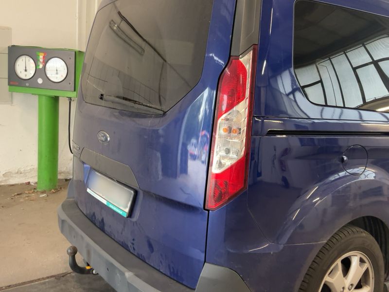 Ford Grand Tourneo Connect 1.5 TDCi Trend — zdjęcie 6