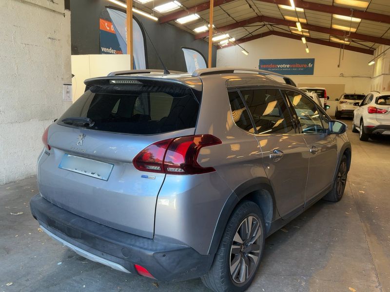 Peugeot 2008 1.2 PureTech Allure 2017 – снимка 8