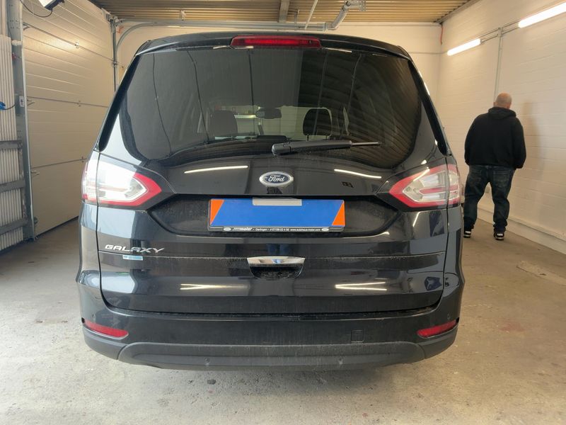 Ford Galaxy 2.0 TDCi Bi-Turbo Titanium — zdjęcie 5