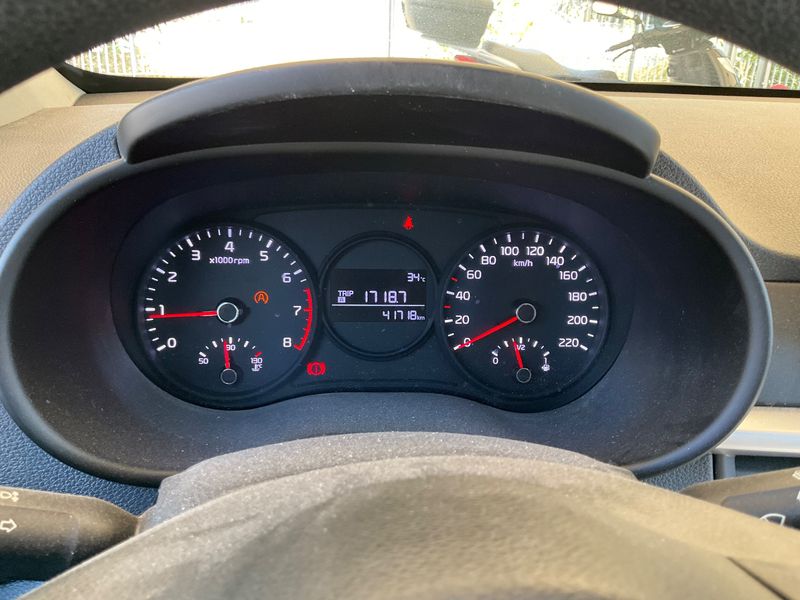 Kia Picanto 1.0 LPG Urban — zdjęcie 13