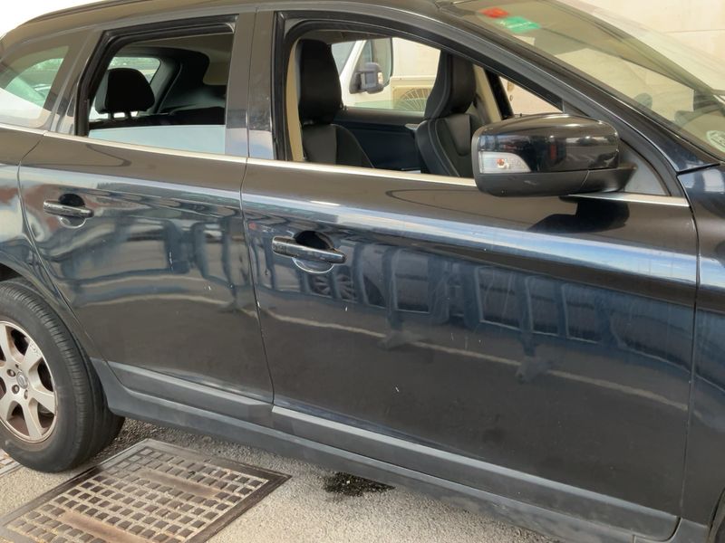 Volvo XC60 2.0 DRIVe Momentum — zdjęcie 7