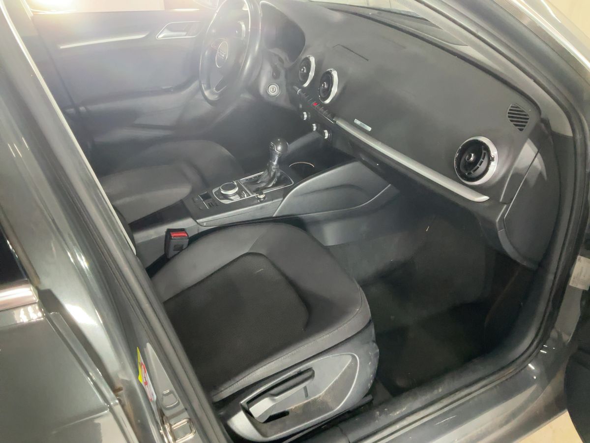 Audi A3 2017 — photo 17