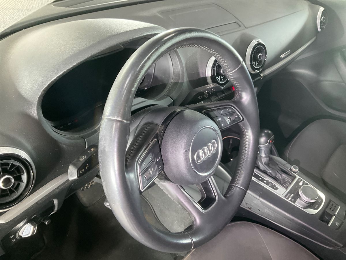 Audi A3 2017 — photo 37